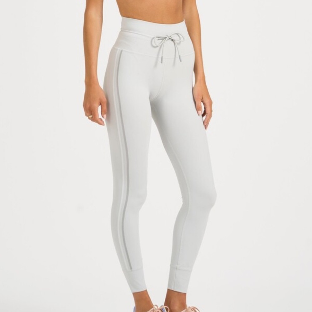 vuori Daily Sport Legging color Mineral Size L